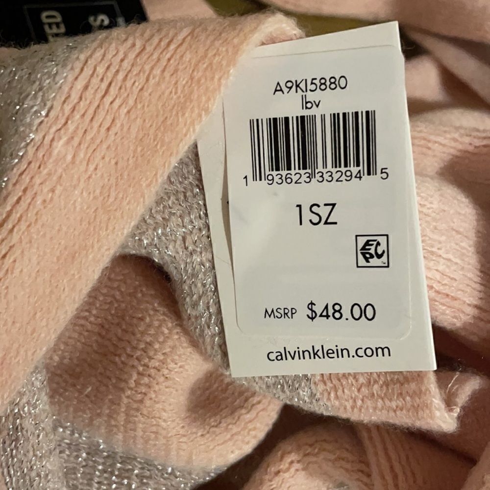 Calvin Klein Infinity Loop Scarf - Picture 3 of 7
